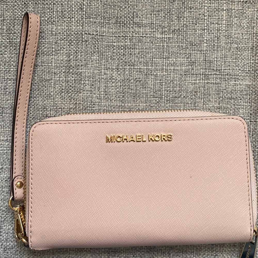 Pink Michael Kors Wristlet Wallet